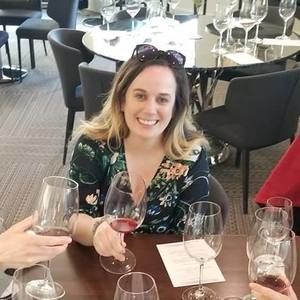 Meet your Posher, Kelly